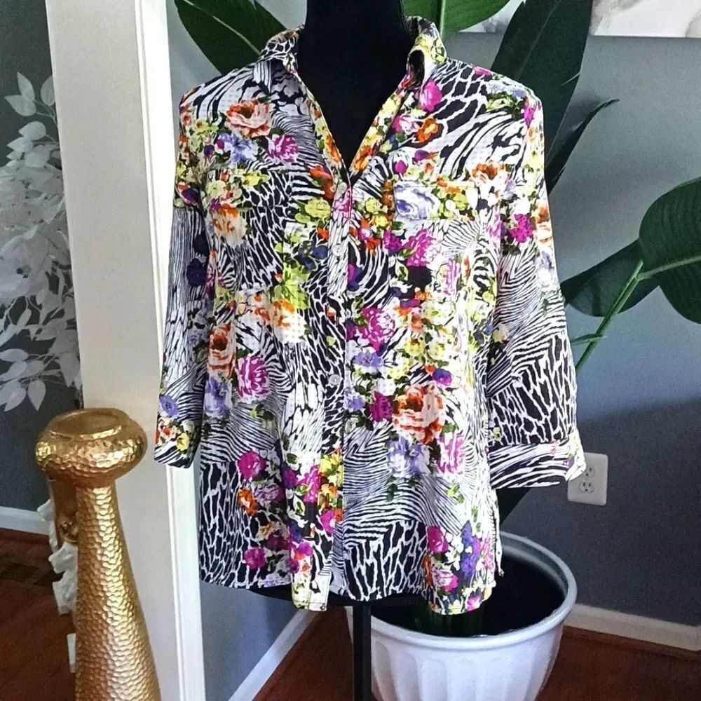 Floral print notations button ups sz PM
